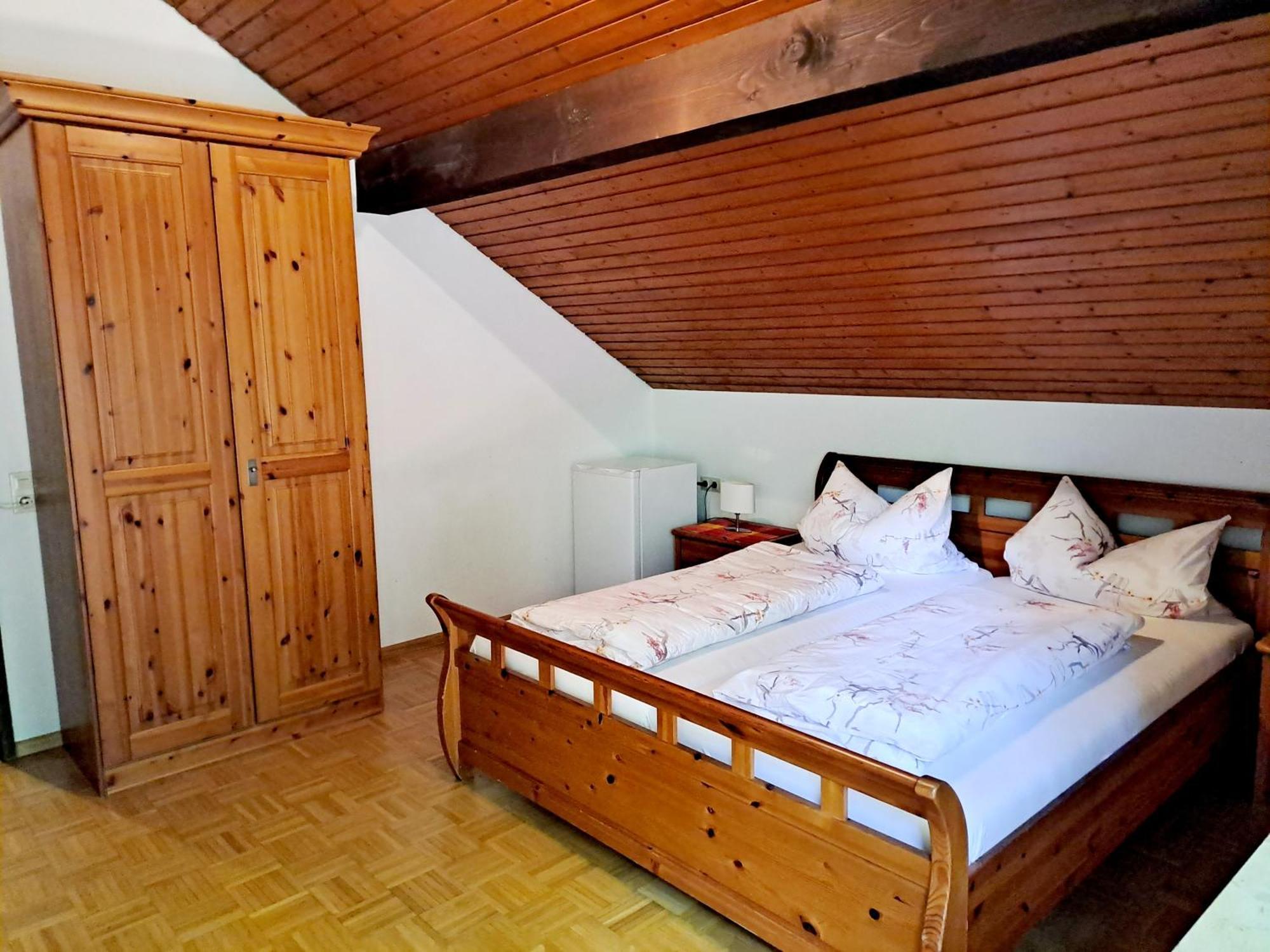 Pension Schlossbergblick سيمونسوالد المظهر الخارجي الصورة