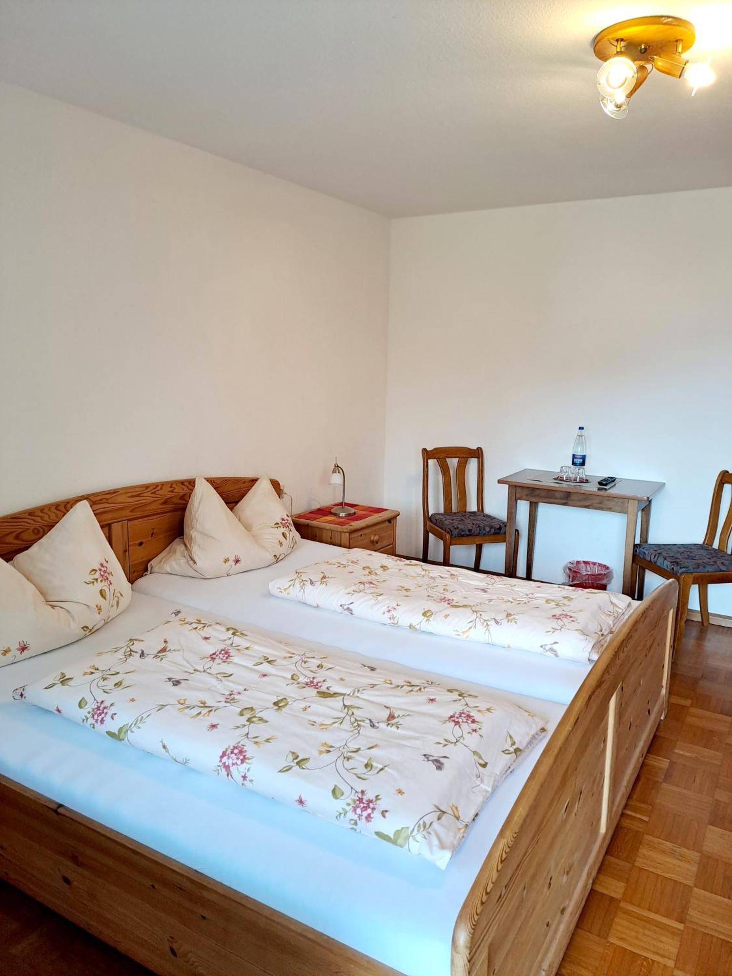 Pension Schlossbergblick سيمونسوالد المظهر الخارجي الصورة