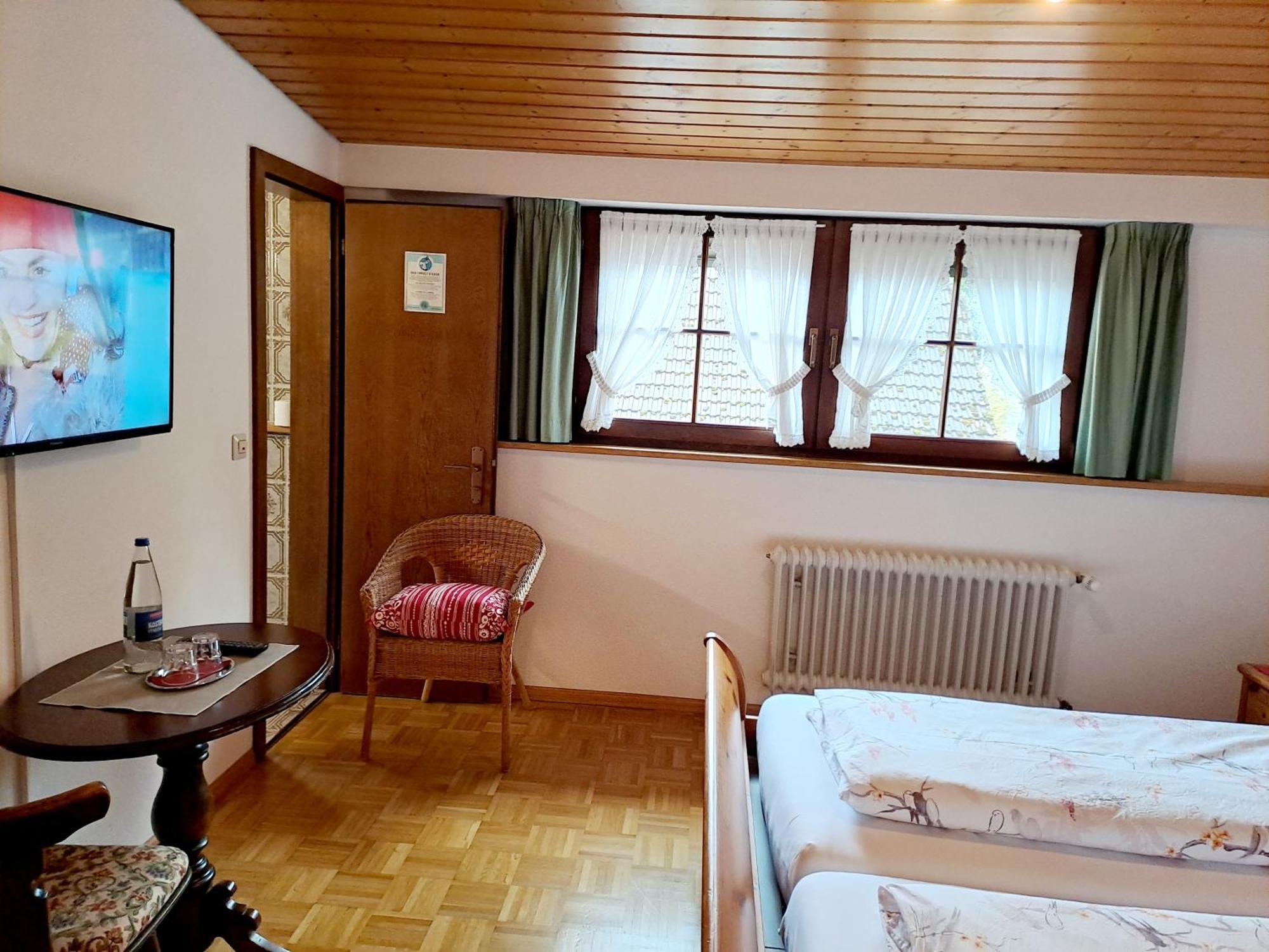 Pension Schlossbergblick سيمونسوالد المظهر الخارجي الصورة